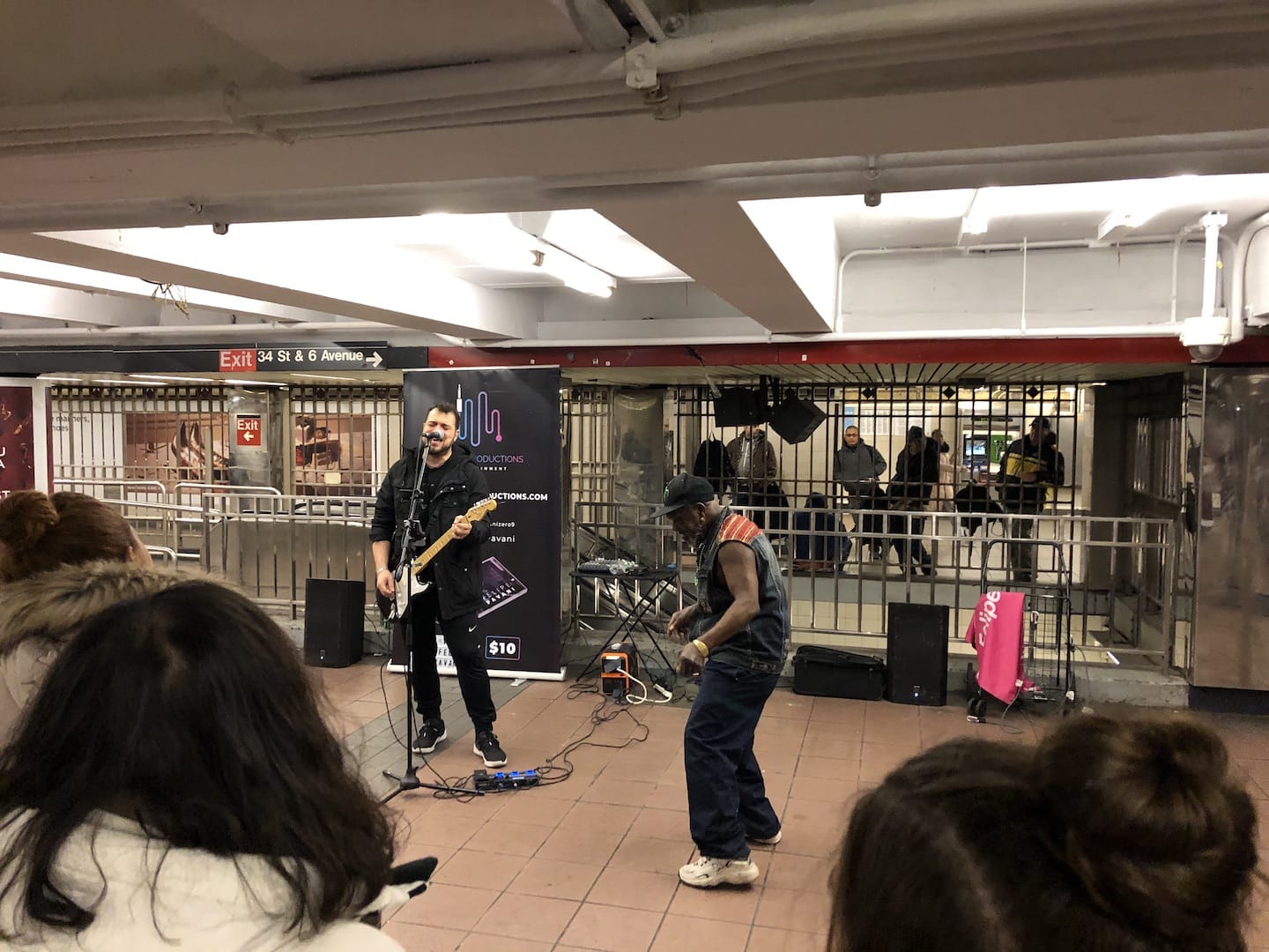 纽约地铁中的表演